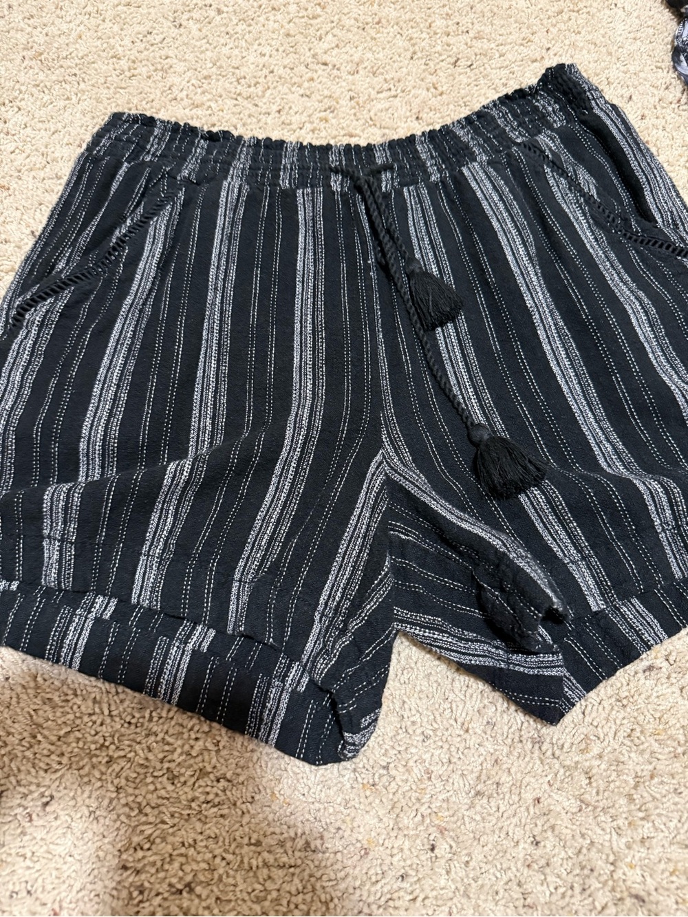 Briggs New York Black and White Striped Shorts with Tassel Tie